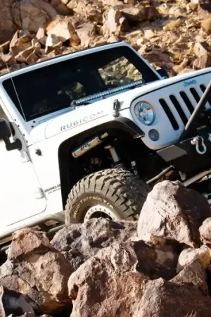 DV8 Offroad 07-18 Jeep Wrangler JK 2 Piece Fast Back Hard Top 4 Door - Black (DS Only) Instant Buy