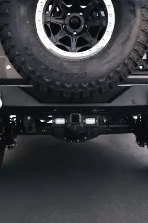 Instant Buy DV8 Offroad 07-21 Jeep Wrangler (JK/JL) Bolt-On Hitch w/ Lights