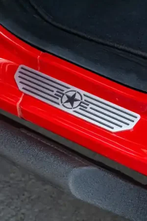 Price Cut DV8 Offroad 2018-2019 Jeep Gladiator JL Front Sill Plates