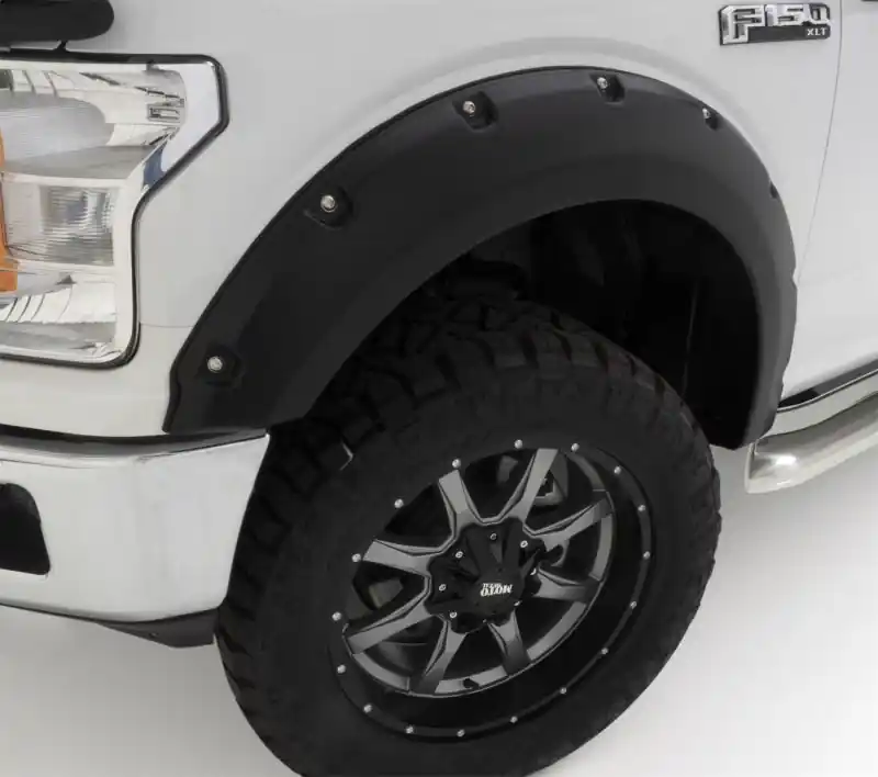 Last Chance Bushwacker 18-19 Ford F-150 Pocket Style Flares 4 pc - Oxford White