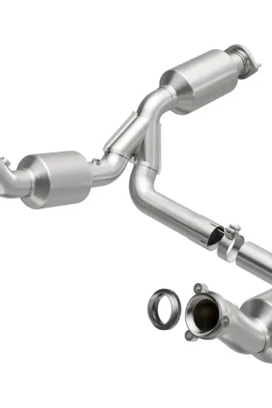 Super Sale MagnaFlow 2021 Chevrolet Express 2500 4.3L Underbody Direct-Fit Catalytic Converter