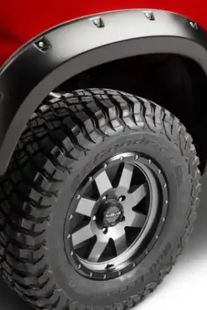 Time-Limited Bushwacker 22-23 Chevrolet Silverado 1500 (Ex. ZR2) Pocket Style Fender Flares 2pc Front - Black