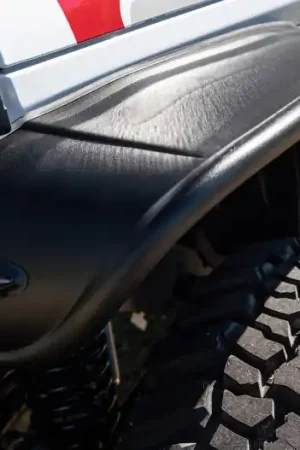 Markdown Bushwacker 2020 Jeep Gladiator Launch Edition Flat Style Flares 4pc - Black