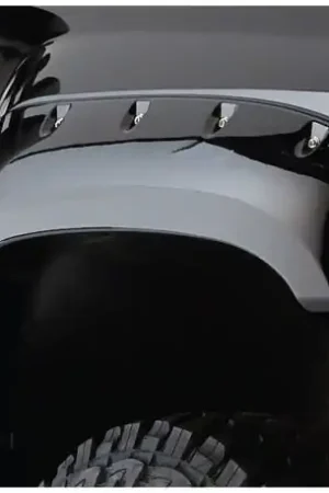 High Quality Bushwacker 07-14 Chevy Silverado 2500 HD Pocket Style Flares 2pc - Black