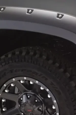 Bushwacker 15-18 GMC Canyon Pocket Style Flares 2pc - Black Brand New