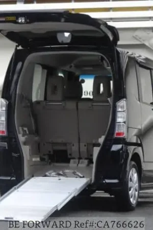 Exclusive Used 2014 HONDA N BOX/DBA-JF1 for sale. Find an affordable Used HONDA N BOX with No.1 Japanese used car exporter BE FORWARD.